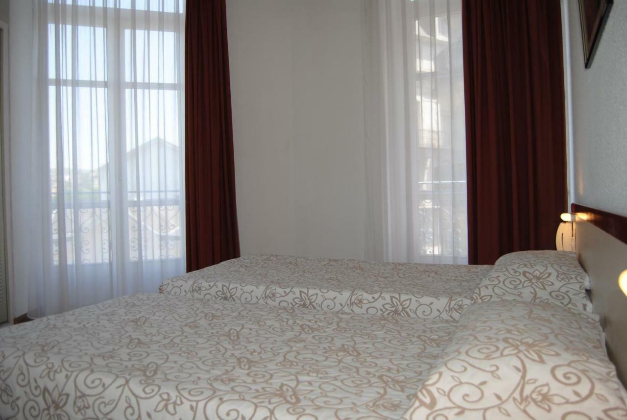 Hotel Royal Lourdes Esterno foto