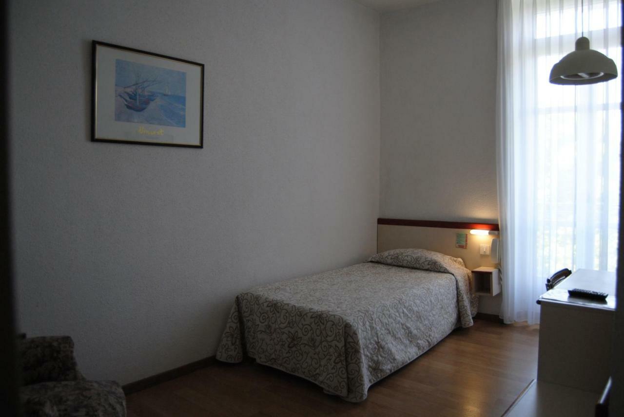 Hotel Royal Lourdes Esterno foto